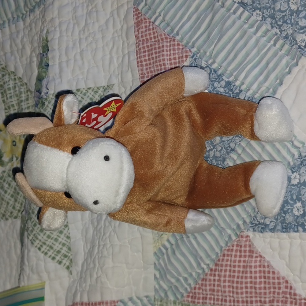 Ty Beanie Bessie the Cow, Vintage; Discontinued 1995
